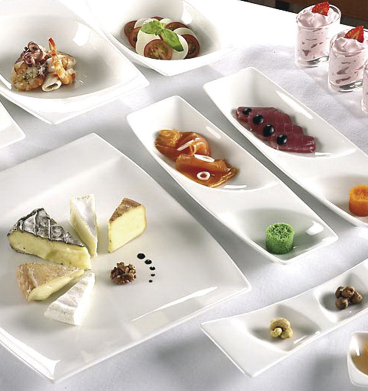 Assiette plate carré ivoire porcelaine vitrifiée 20,1x18,4 cm Mazza Rak