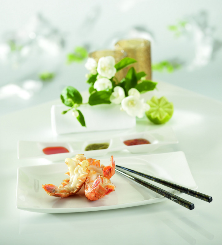 Assiette plate carré ivoire porcelaine vitrifiée 20,1x18,4 cm Mazza Rak
