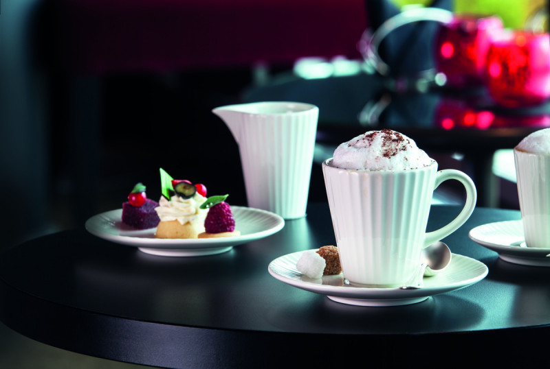 Tasse à expresso rond ivoire porcelaine vitrifiée 9 cl Ø 5,5 cm Metropolis Rak