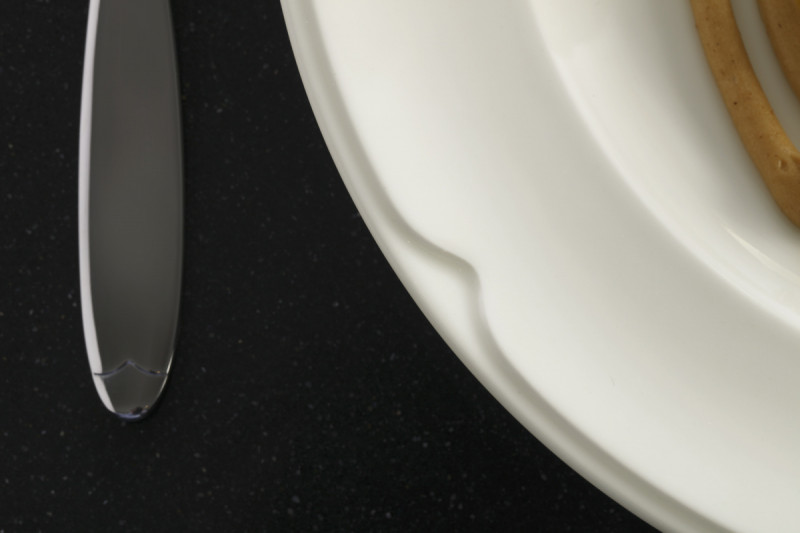 Assiette plate rond ivoire porcelaine vitrifiée Ø 27 cm Anna Rak