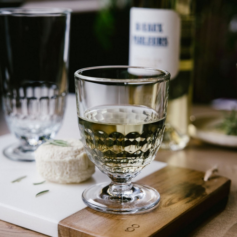 Verre à pied verre pressé 23,7 cl Artois La Rochere