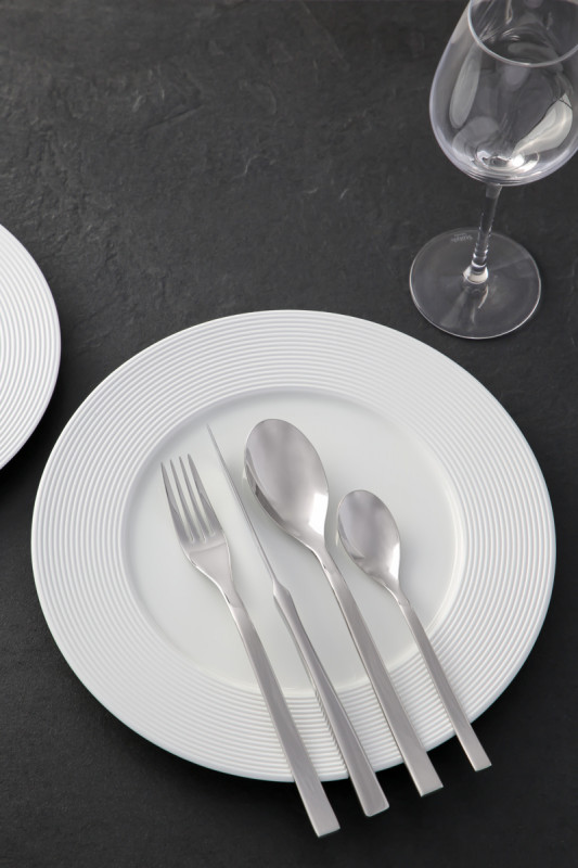 Couteau à beurre Fire inox 16,9 cm Fine Rak
