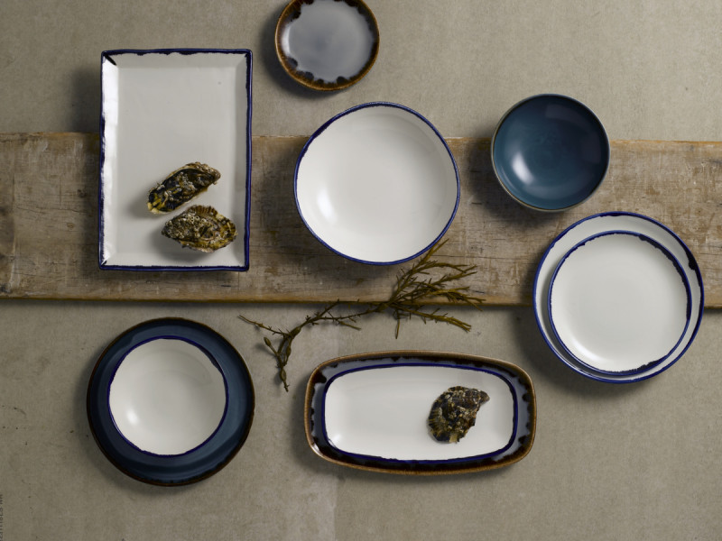 Assiette plate rectangulaire Ink porcelaine vitrifiée 35,5x18,9 cm Harvest Dudson