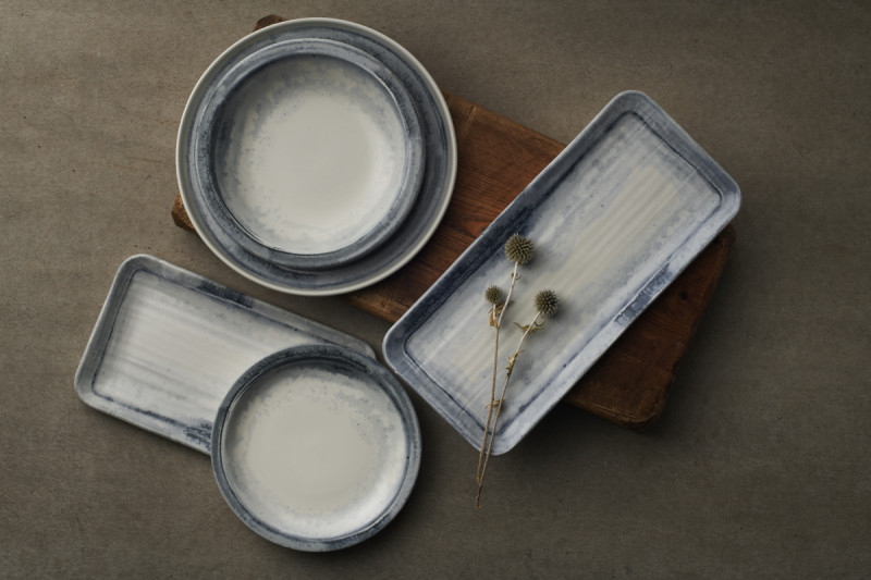 Assiette organique bleu porcelaine vitrifiée 35x16 cm Finca Limestone Dudson