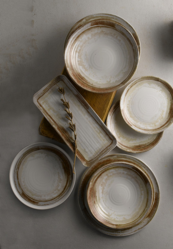 Assiette plate organique beige porcelaine vitrifiée Ø 27 cm Finca Sanstone Dudson