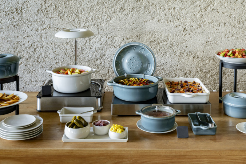 Cocotte avec couvercle pour induction rond Gris nuage porcelaine culinaire Ø 26 cm Bombance Revol